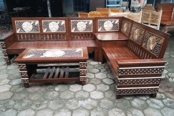 Kursi sudut motif daun