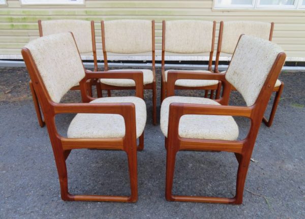 Kursi Kafe Mid Century Danish Jok Sofa