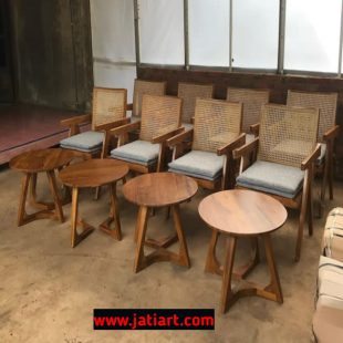 arm chair with solid teak wood