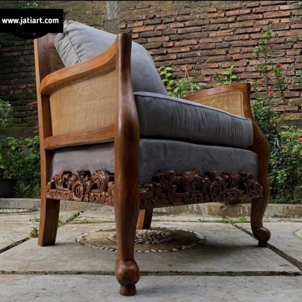 classic carving chair